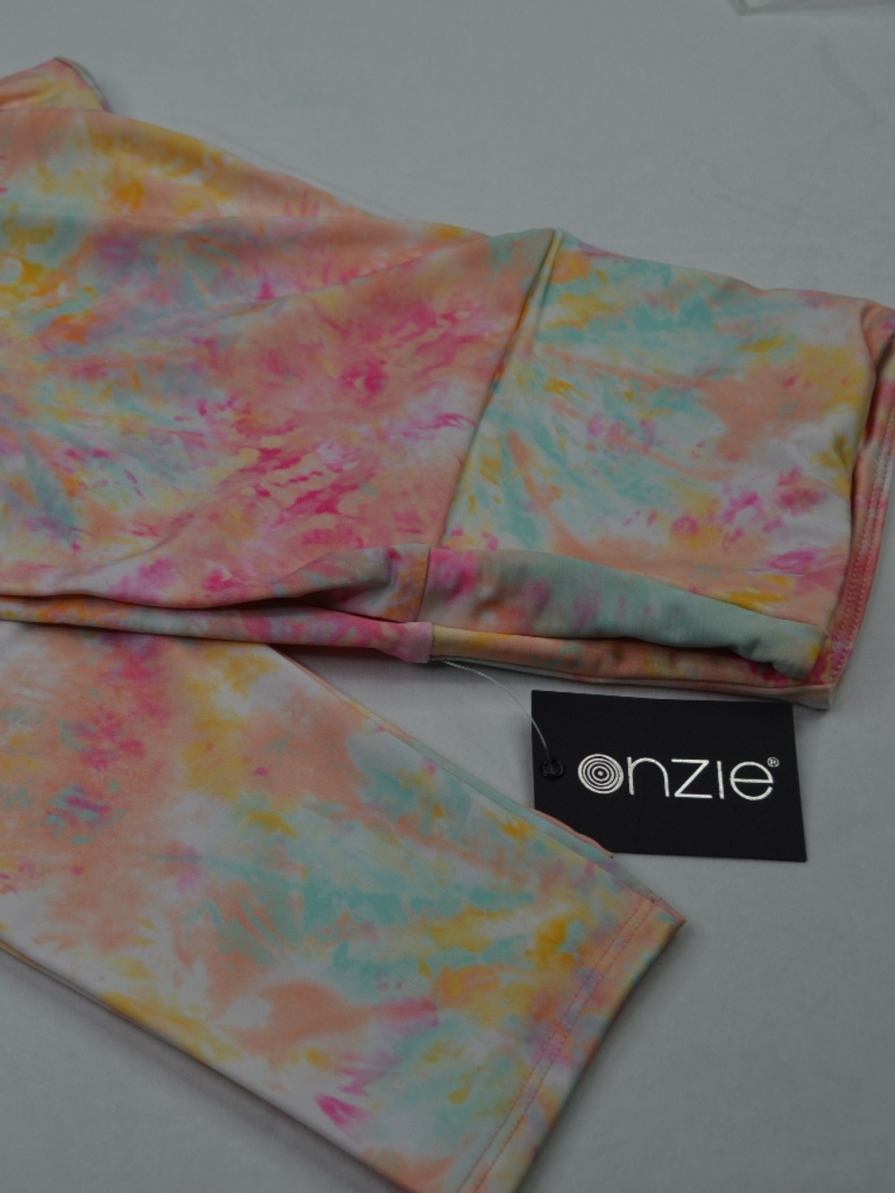 Onzie Flow High Rise Leggings - Yoga and Gym pants - Rose All Day #2029 - Large